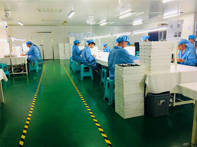 聚焦品质，引领潮流——深入探访国内知名偏光太阳镜供应商的光学镜片加工实力